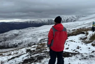Lucas no El Colorado, uma das principais estações de neve no Chile
