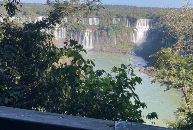 Cataratas do Iguaçu em Foz do Iguaçu com crianças autistas
