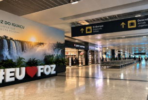 Interior do Aeroporto de Foz do Iguaçu para quem chega à cidade sem carro