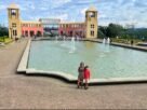 Curitiba com criança autista: vista do Parque Tanguá com lago, fontes, jardins e mirante.