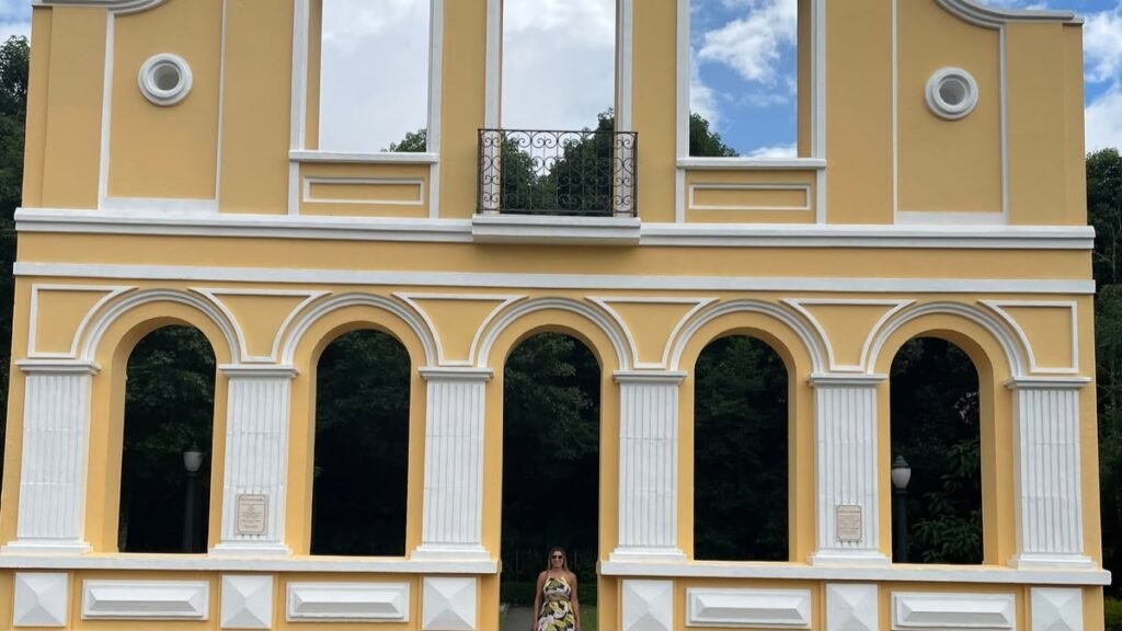 Bosque Alemão em Curitiba durante passeio com crianças